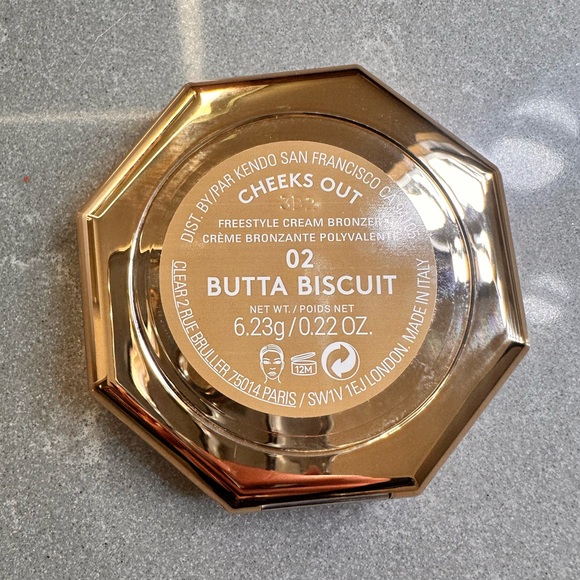 FENTY Beauty Cheeks Out Cream Bronzer in 02 “Butter Biscuit”💝 - Picture 7 of 13